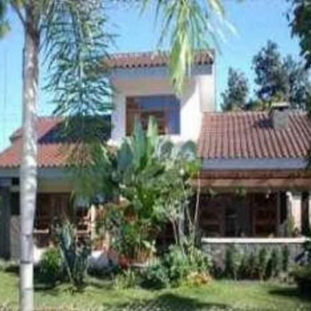 Five Cloves Pool Villa Лембанг Экстерьер фото