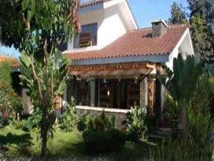 Five Cloves Pool Villa Лембанг Экстерьер фото
